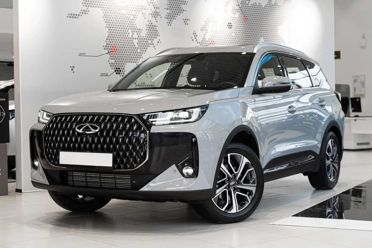 Chery Tiggo 7L с салона по цене от 1 608 000 рублей